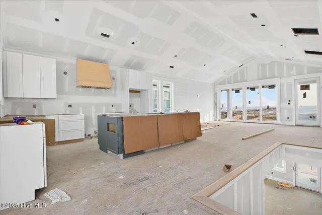 $2,195,000 | 458 Ocean Boulevard West, Holden Beach, NC 28462