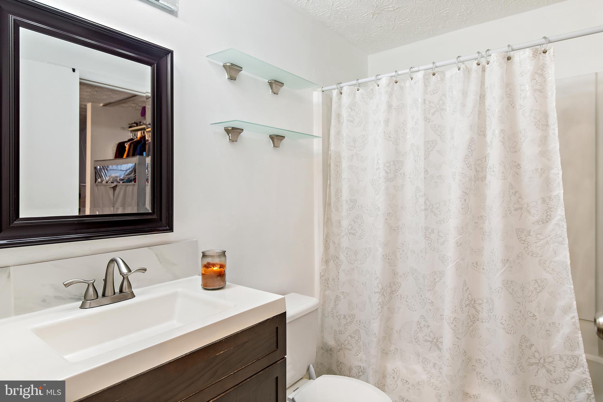 1422 Farmcrest Way Silver Spring, MD 20905 - Photo 19 of 39 Gallery Image 19
