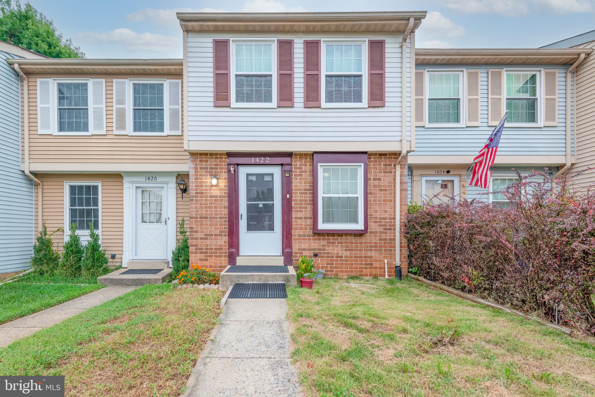 1422 Farmcrest Way Silver Spring, MD 20905 - Photo 2 of 39 Gallery Image 2