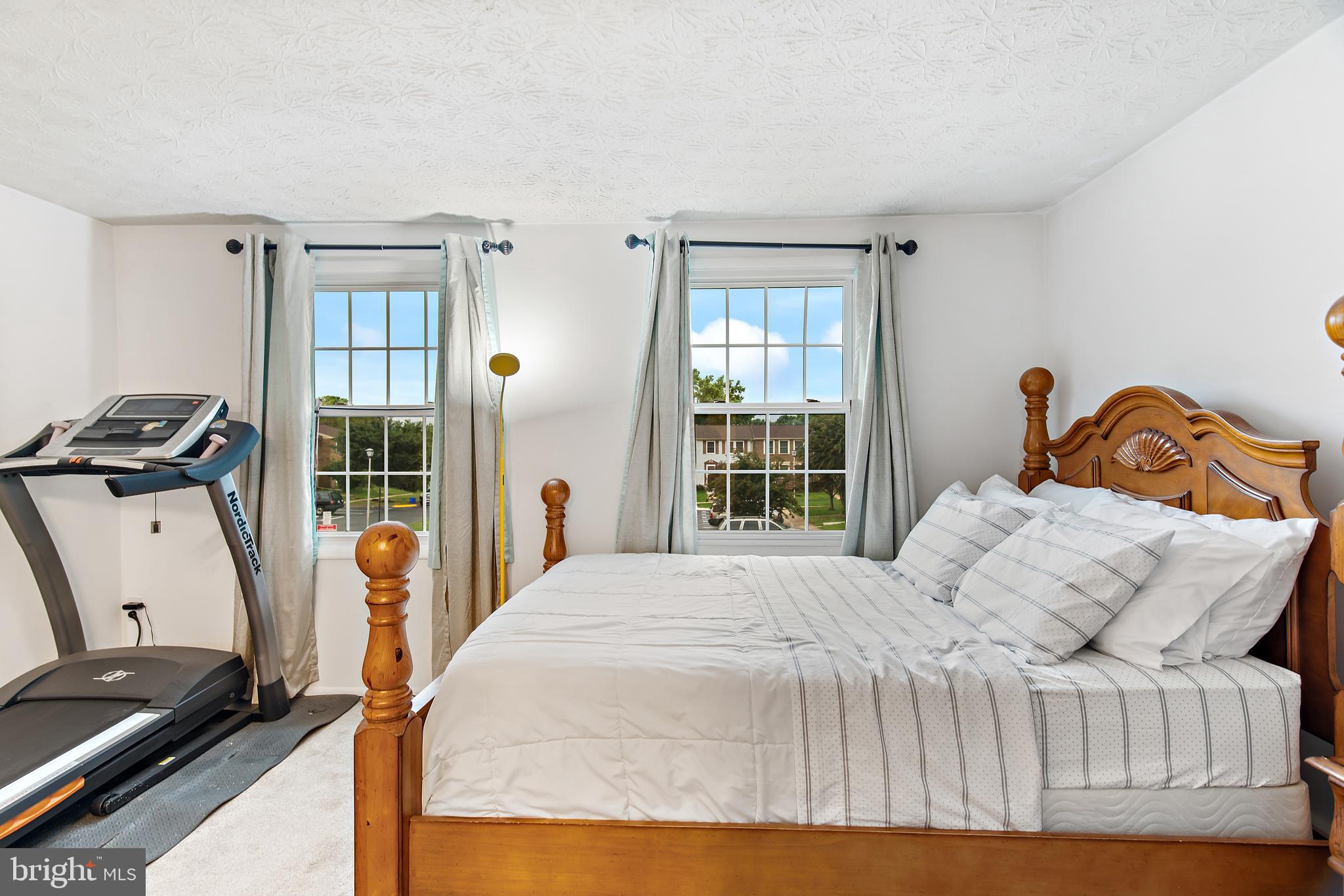 1422 Farmcrest Way Silver Spring, MD 20905 - Photo 21 of 39 Gallery Image 21