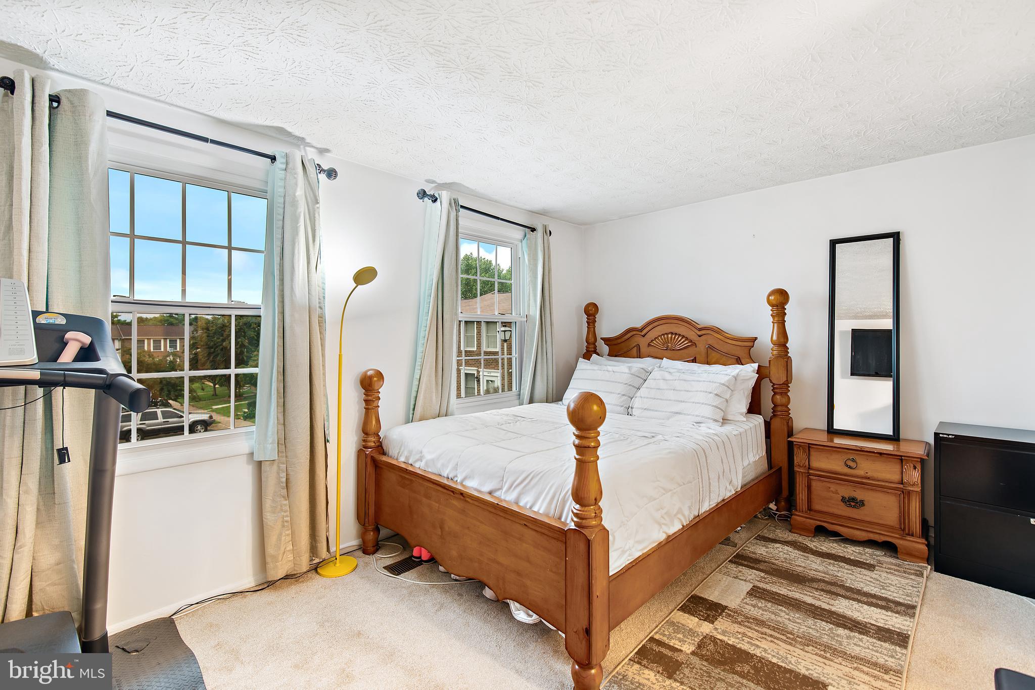 1422 Farmcrest Way Silver Spring, MD 20905 - Photo 23 of 39 Gallery Image 23