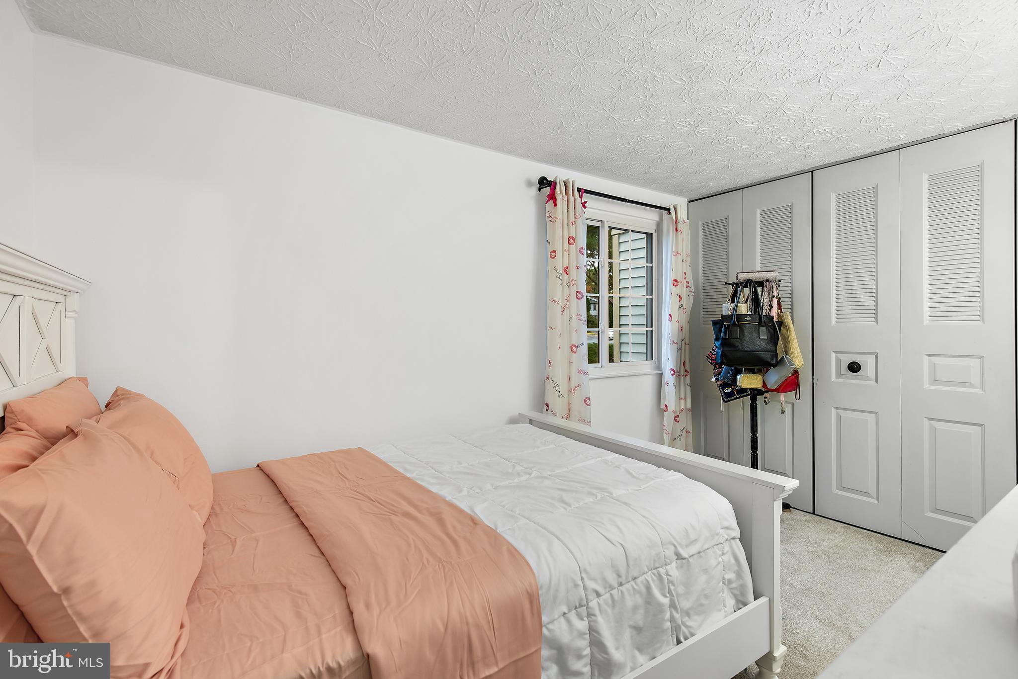 1422 Farmcrest Way Silver Spring, MD 20905 - Photo 30 of 39 Gallery Image 30