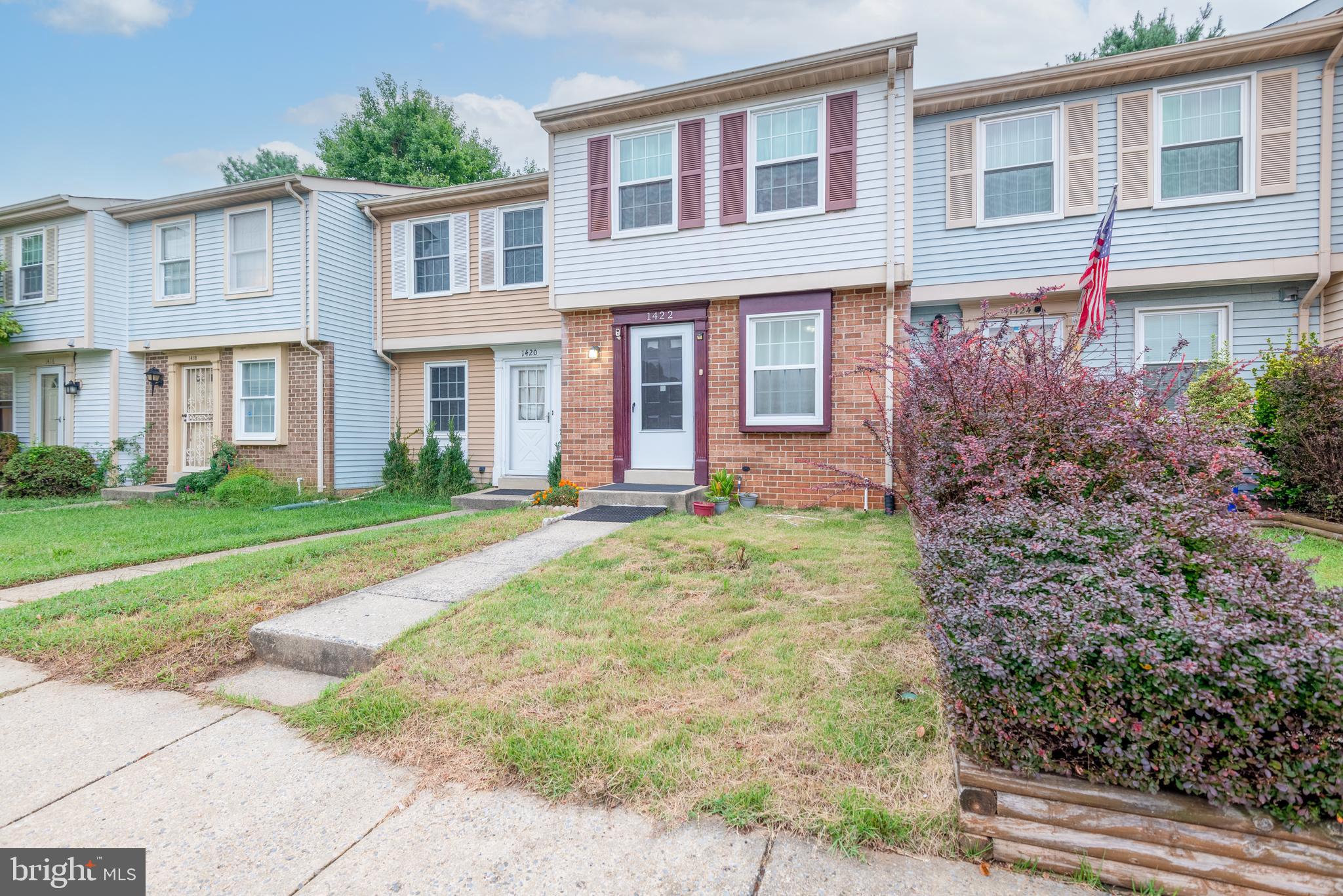 1422 Farmcrest Way Silver Spring, MD 20905 - Photo 3 of 39 Gallery Image 3