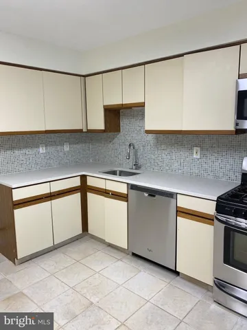 $2,800 | 1739 McNelis Drive, Southampton, PA 18966