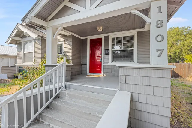 $292,000 | 1807 East Boone Avenue, Spokane, WA 99202