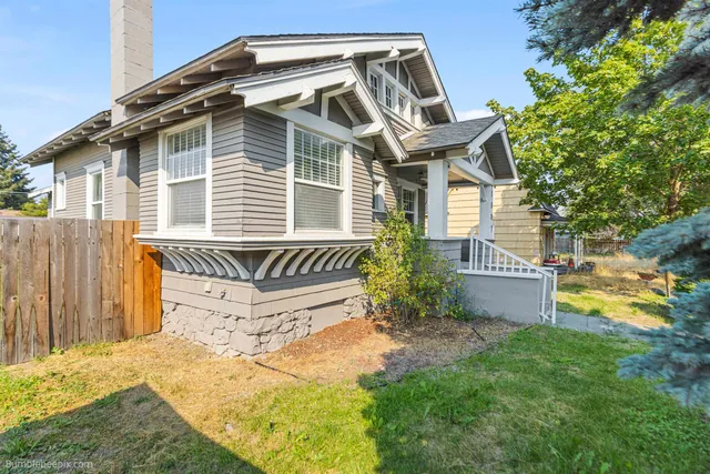 $292,000 | 1807 East Boone Avenue, Spokane, WA 99202