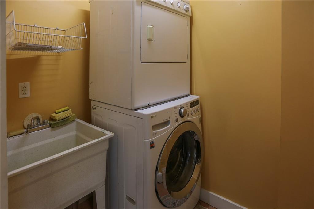 8 Pierce Street, Unit A Belfast, ME 04915 - Photo 20 of 34 Shared laundry area.