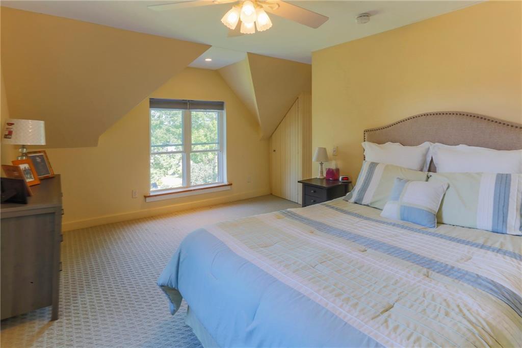 8 Pierce Street, Unit A Belfast, ME 04915 - Photo 27 of 34 Large bedroom on second floor
