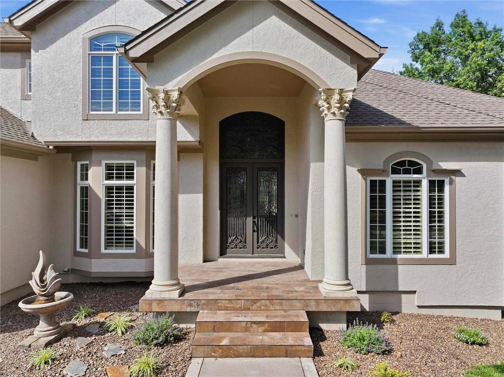 469 Northwest Riven Rock Place Lee's Summit, MO 64081 - Photo 2 of 86