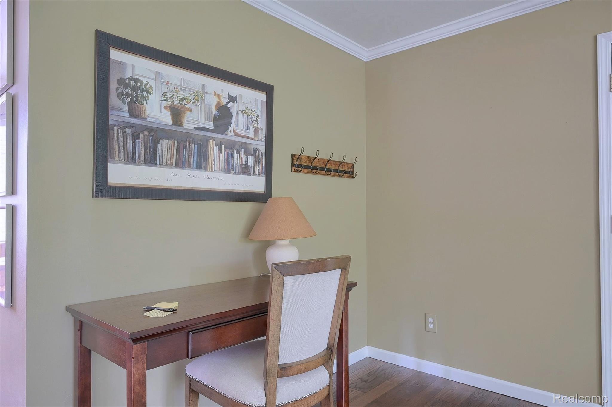 500 Romeo Road, Unit 121 Rochester, MI 48307 - Photo 6 of 19 9-Living-Room-4th-View.jpg