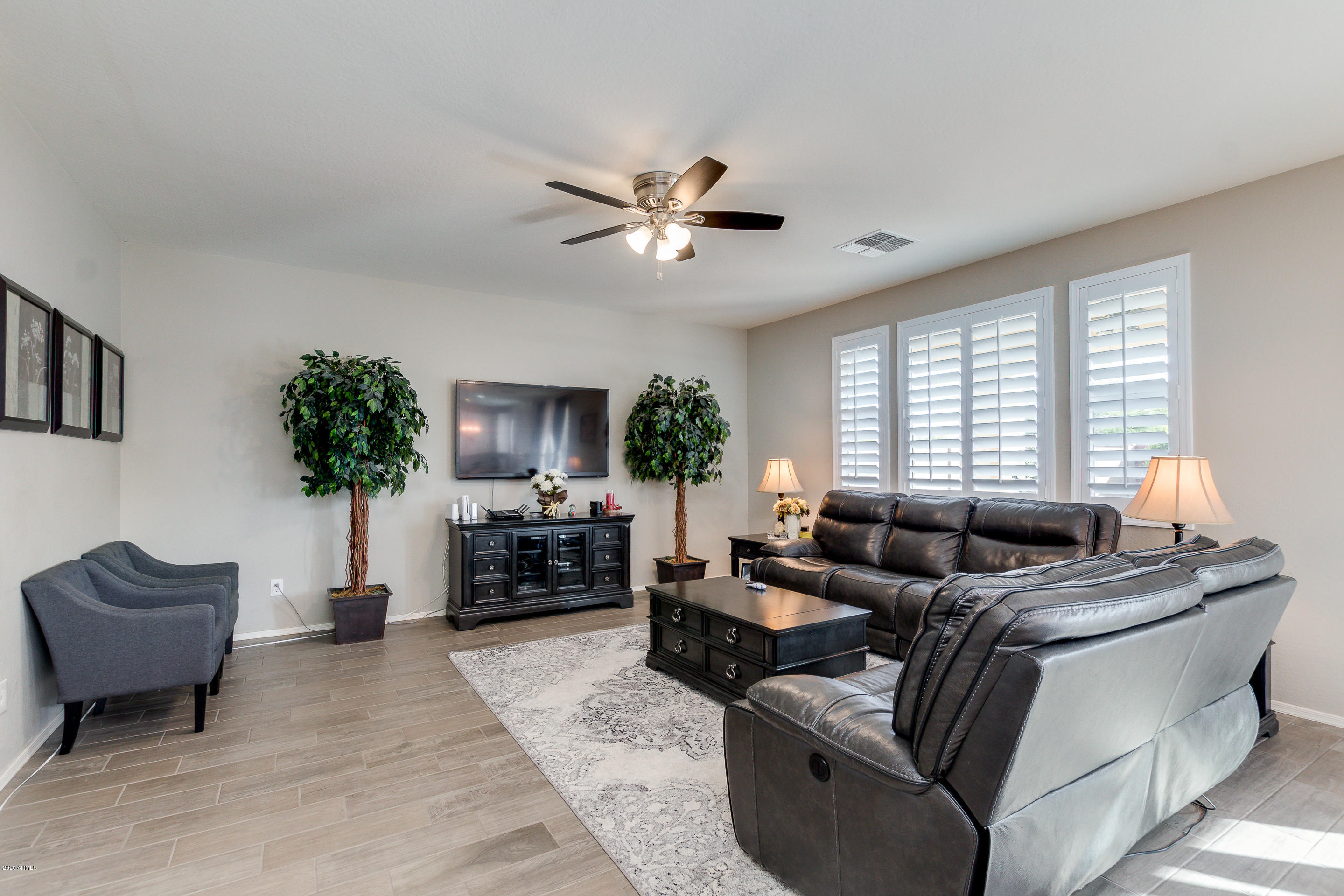 15265 West Wethersfield Road Surprise, AZ 85379 - Photo 11 of 46 10-Wethersfield