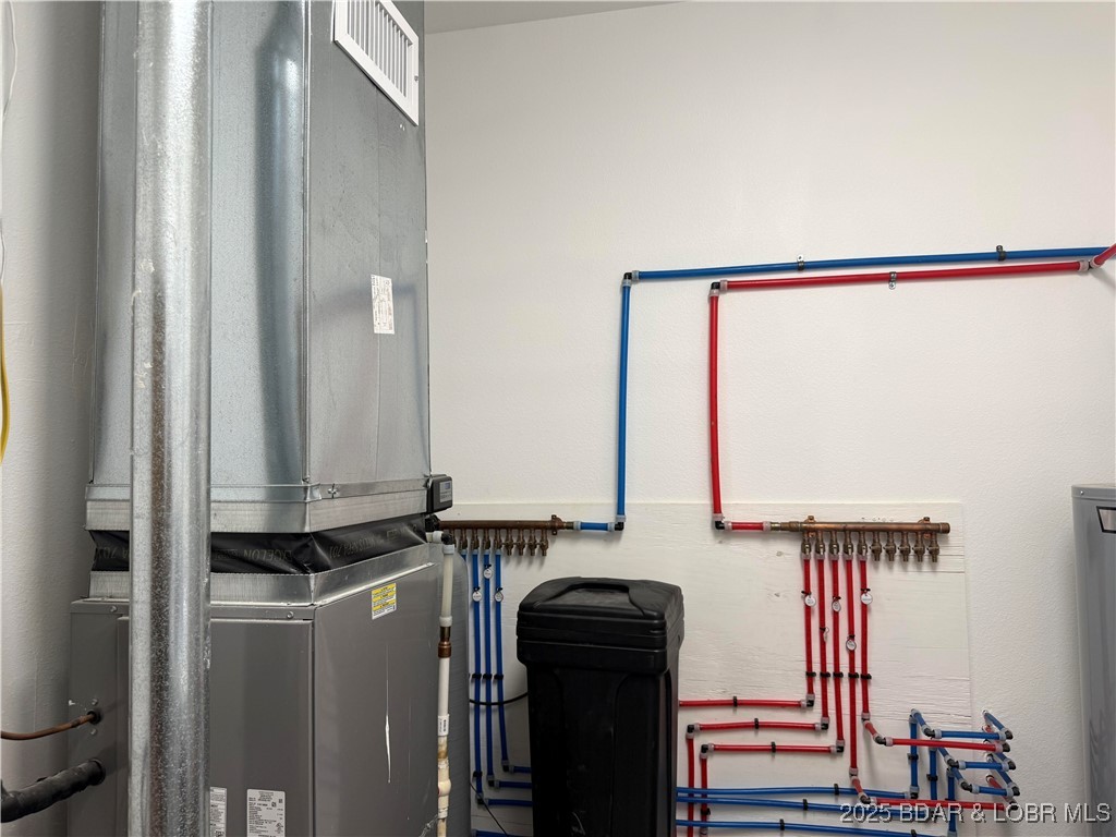 8960 White Tail Ridge Versailles, MO 65084 - Photo 13 of 25