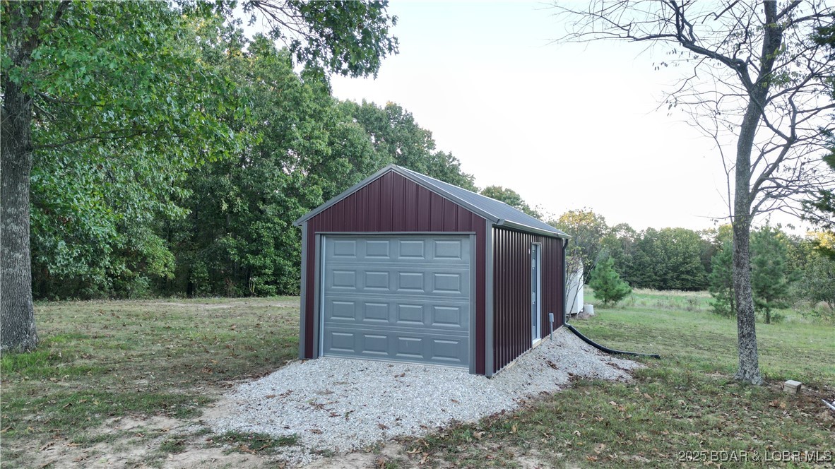 8960 White Tail Ridge Versailles, MO 65084 - Photo 4 of 25