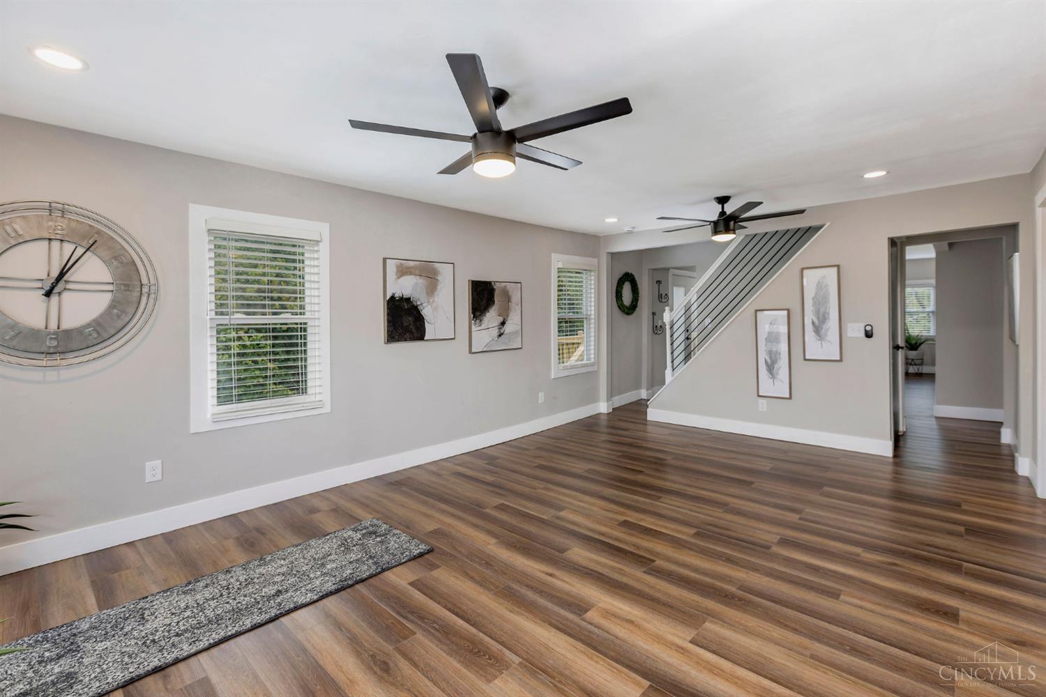 5753 Boomer Road Cincinnati, OH 45247 - Photo 9 of 40