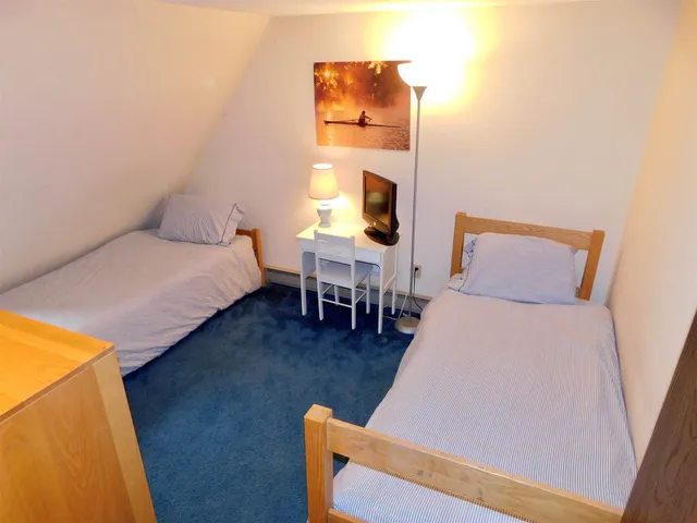 $2,100 | 43 Old Beach Circle, Unit A43, Grantham, NH 03753