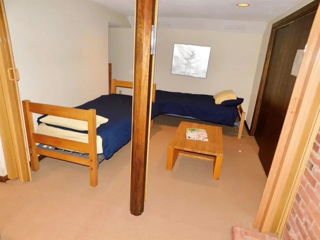 $2,100 | 43 Old Beach Circle, Unit A43, Grantham, NH 03753