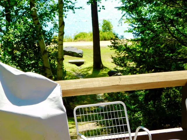 $2,100 | 43 Old Beach Circle, Unit A43, Grantham, NH 03753