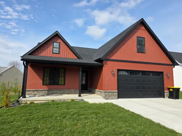 $450,000 | 701 East Quinn Raye Court, Ellettsville, IN 47429