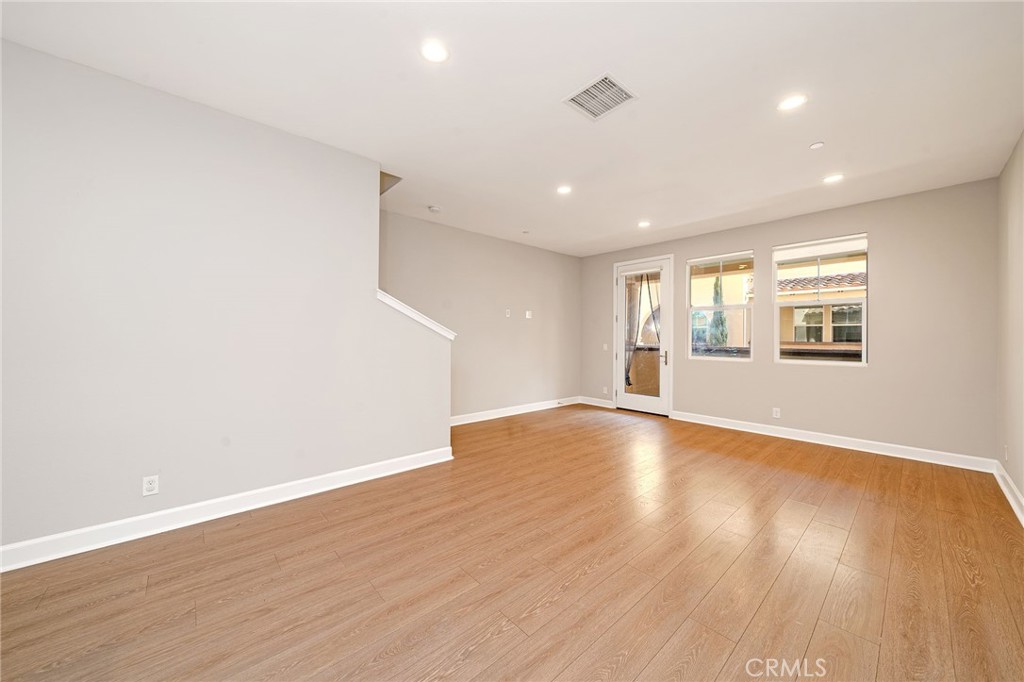 5829 Spring Street Buena Park, CA 90621 - Photo 11 of 34 Family Room