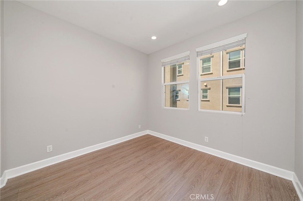 5829 Spring Street Buena Park, CA 90621 - Photo 14 of 34 2nd floor - Bedroom