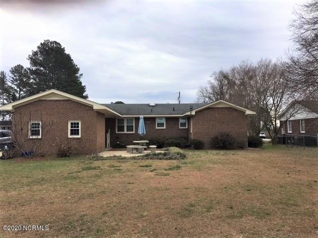 718 Poplar Street Faison, NC 28341 - Photo 1 of 15 Rear
