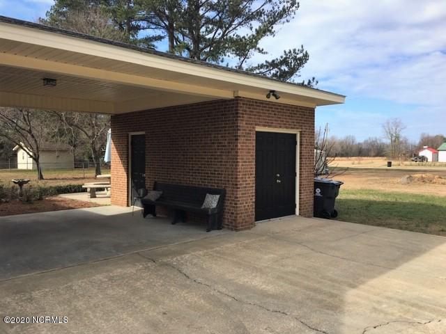 718 Poplar Street Faison, NC 28341 - Photo 14 of 15 Storage