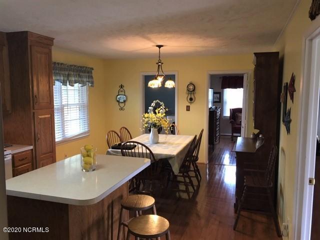 718 Poplar Street Faison, NC 28341 - Photo 8 of 15 Kitchen