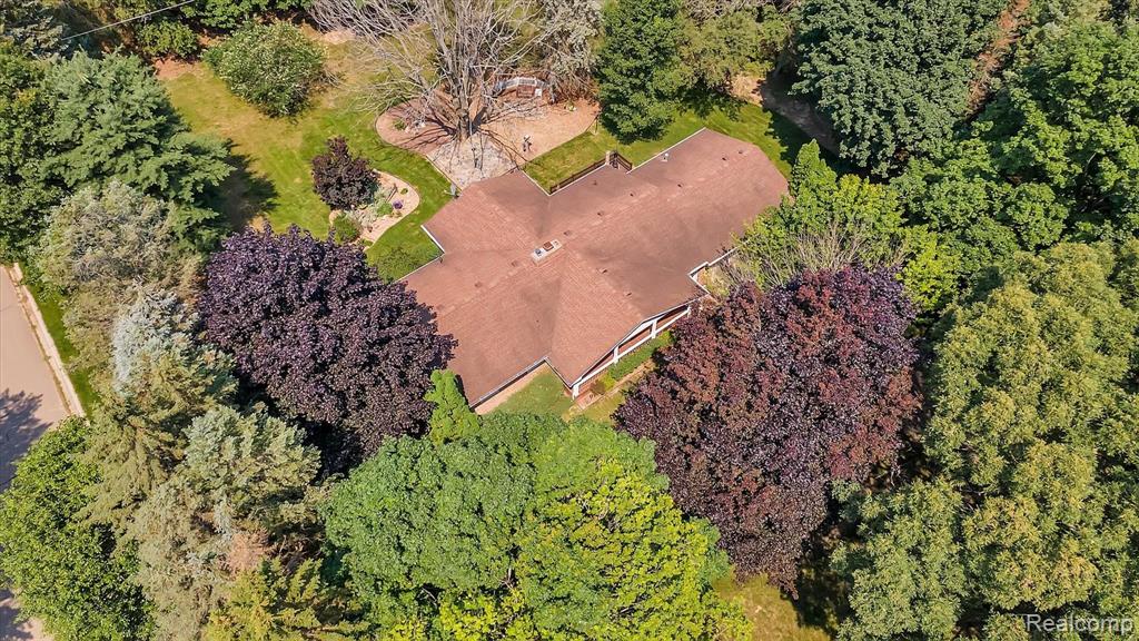 2081 Byron Road Howell, MI 48855 - Photo 40 of 41 Gallery Image 40