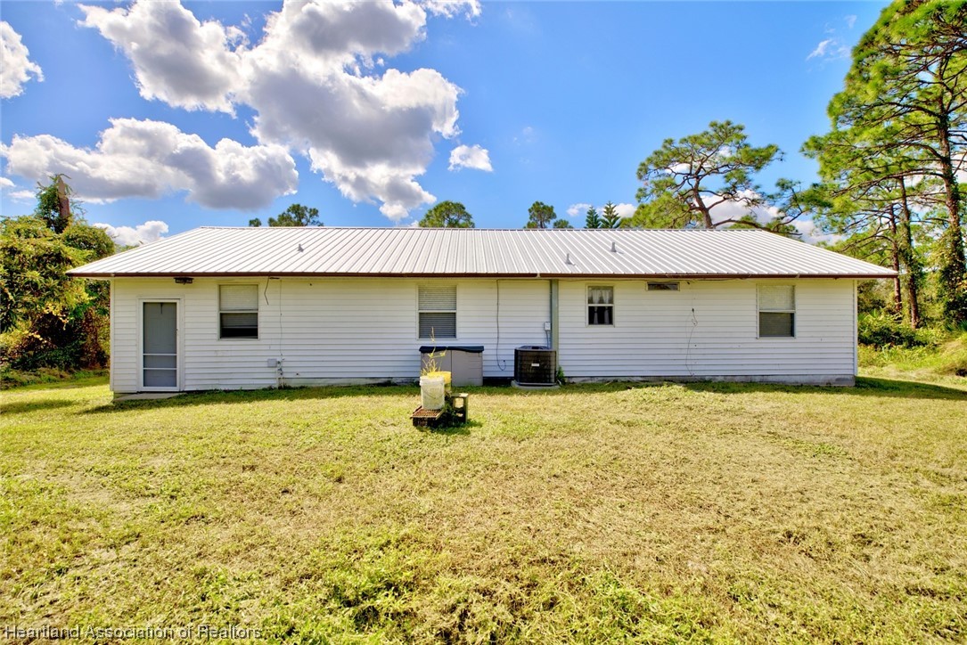 109 Launch Road Northwest Lake Placid, FL 33852 - Photo 31 of 38 Gallery Image 31