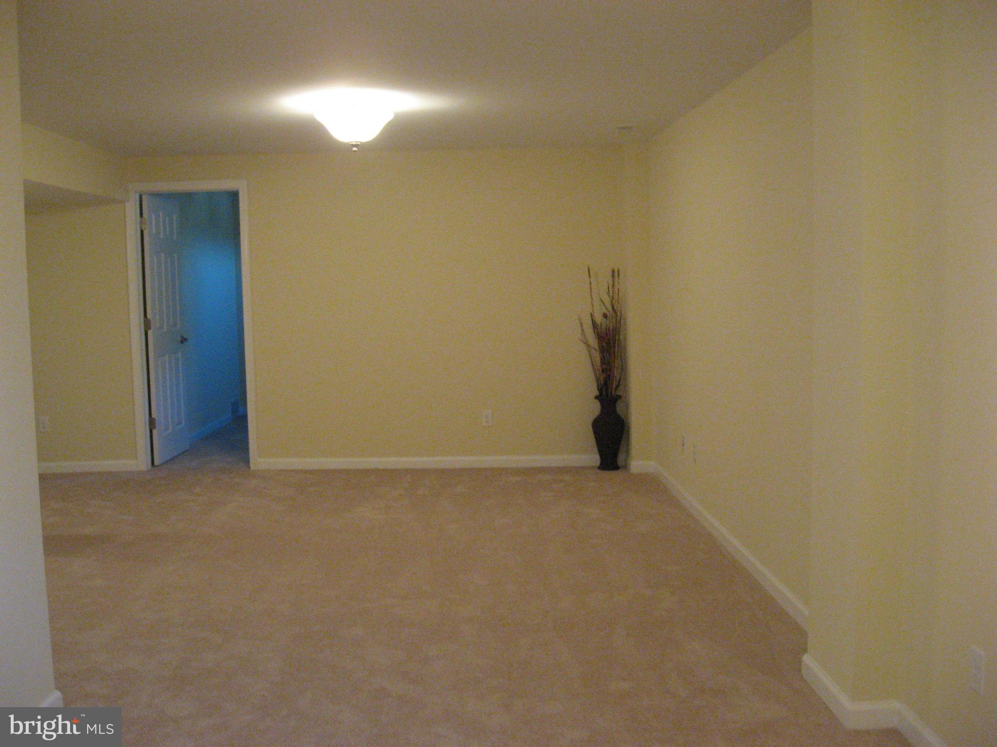 122 White Hall Road Elkton, MD 21921 - Photo 22 of 27 Family Room