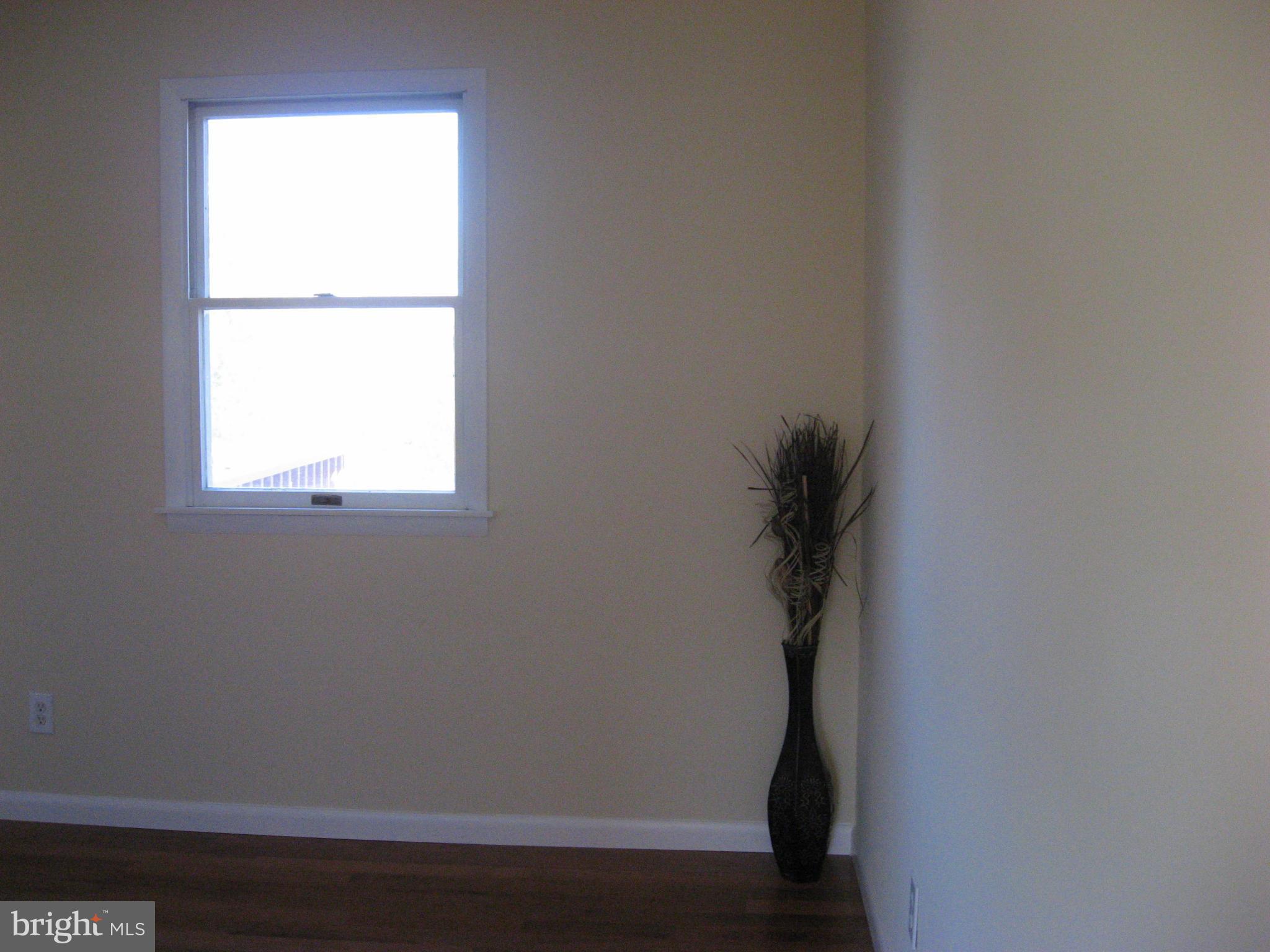 122 White Hall Road Elkton, MD 21921 - Photo 8 of 27 Dining Room