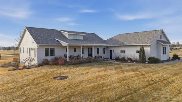 $639,900 | N13463 Schubert Road, Trempealeau, WI 54661