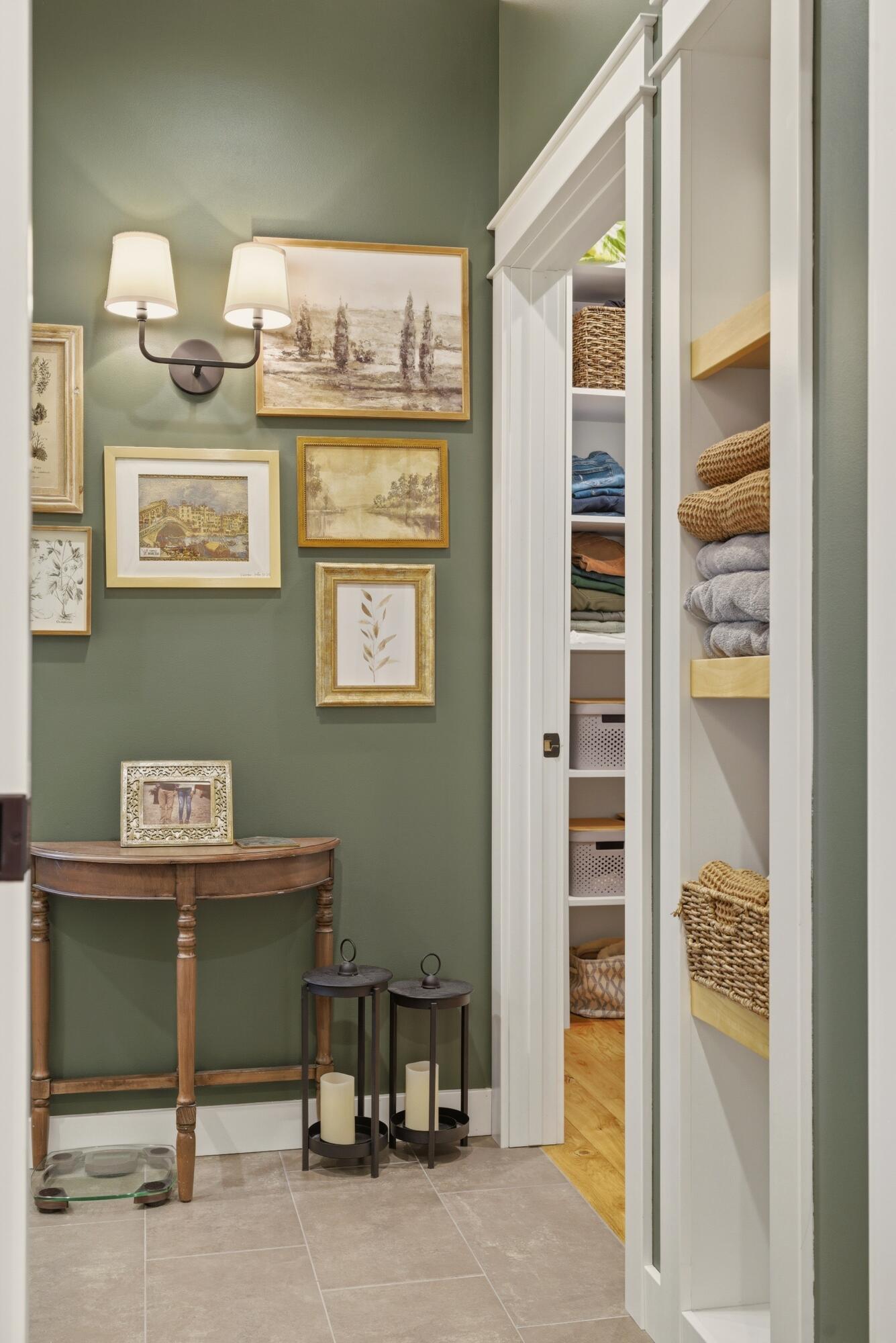 N13463 Schubert Road Trempealeau, WI 54661 - Photo 29 of 61 Hallway