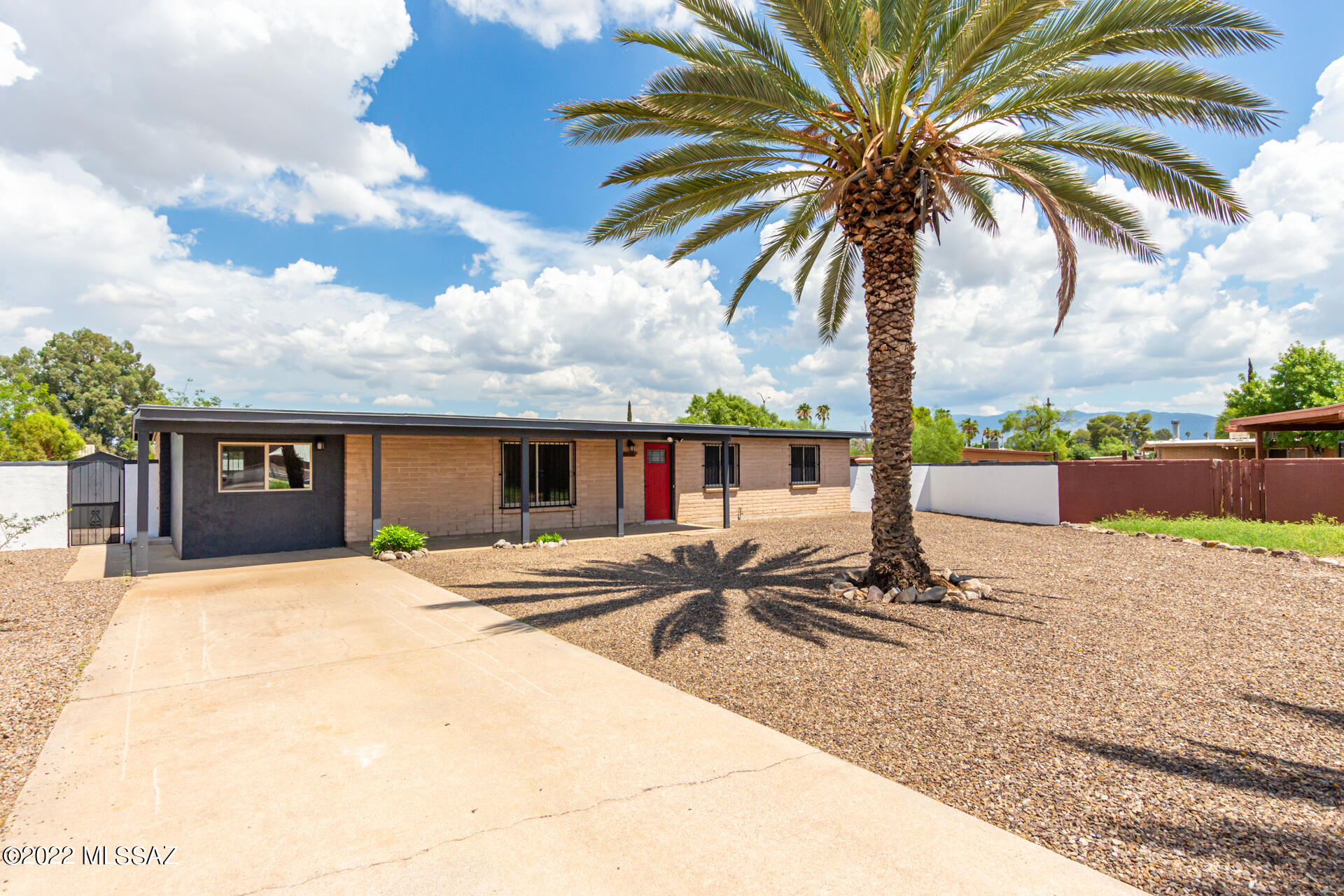 7481 East Stella Road Tucson, AZ 85730 - Photo 4 of 29 Gallery Image 4