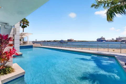 $9,500,000 | 2200 Inlet Drive, Fort Lauderdale, FL 33316
