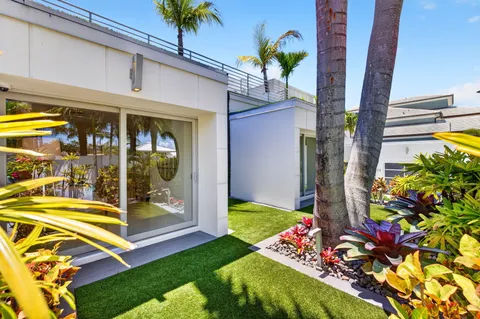 $9,500,000 | 2200 Inlet Drive, Fort Lauderdale, FL 33316