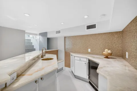 $9,500,000 | 2200 Inlet Drive, Fort Lauderdale, FL 33316