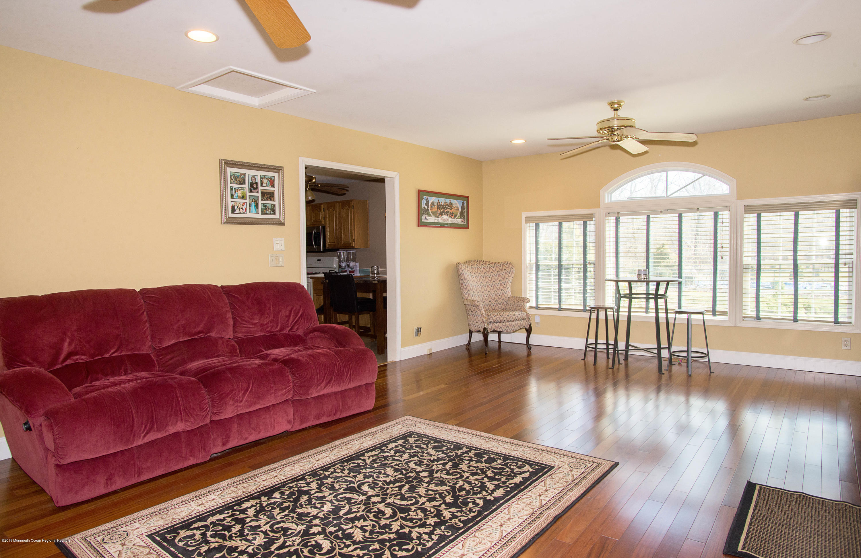 49 West Pleasant Grove Road Jackson, NJ 08527 - Photo 8 of 27 _RMJ4061 family room