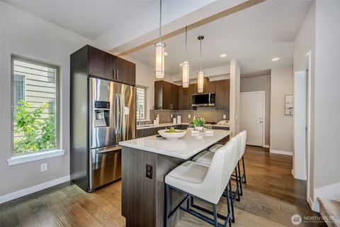 $900,000 | 16301 Main View Lane Northeast, Duvall, WA 98019