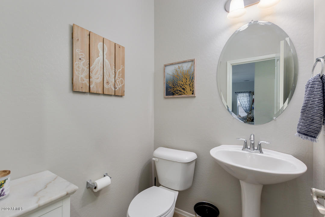 2681 East Gillcrest Road Gilbert, AZ 85298 - Photo 17 of 79 24-Gillcrest
