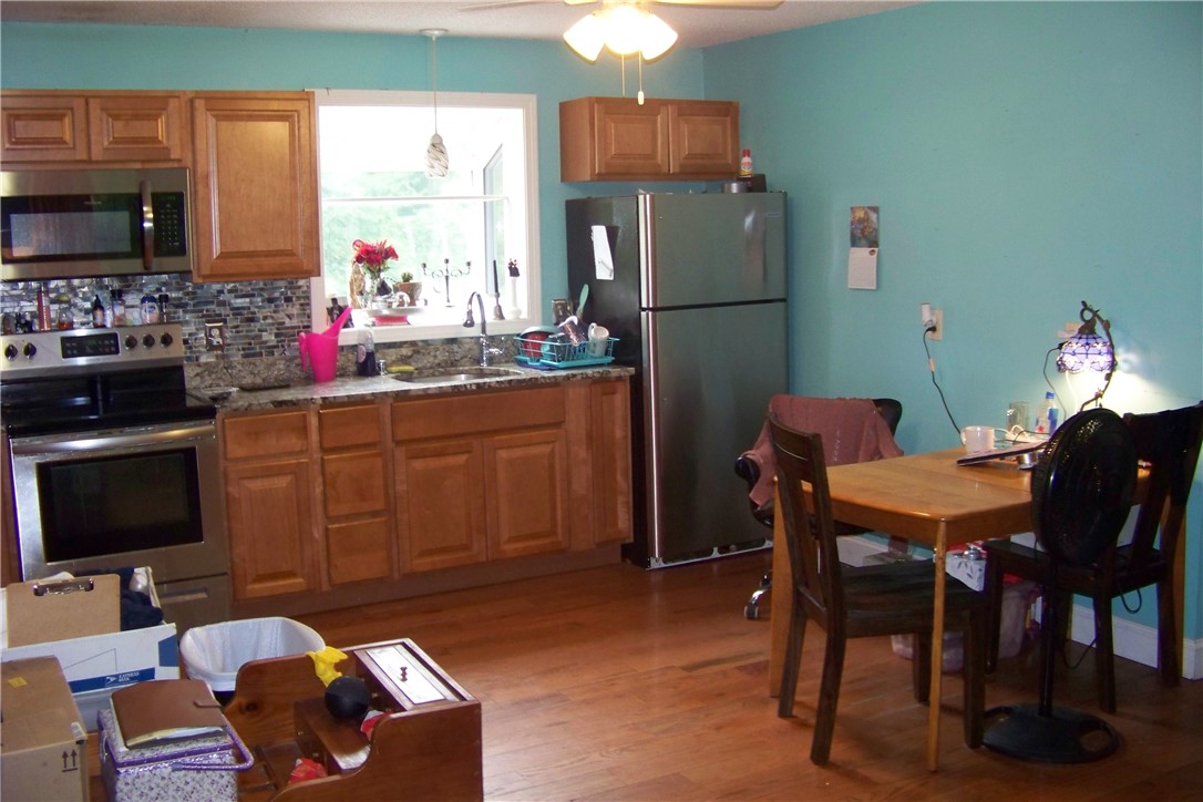 35 East Killingly Road Foster, RI 02825 - Photo 7 of 25