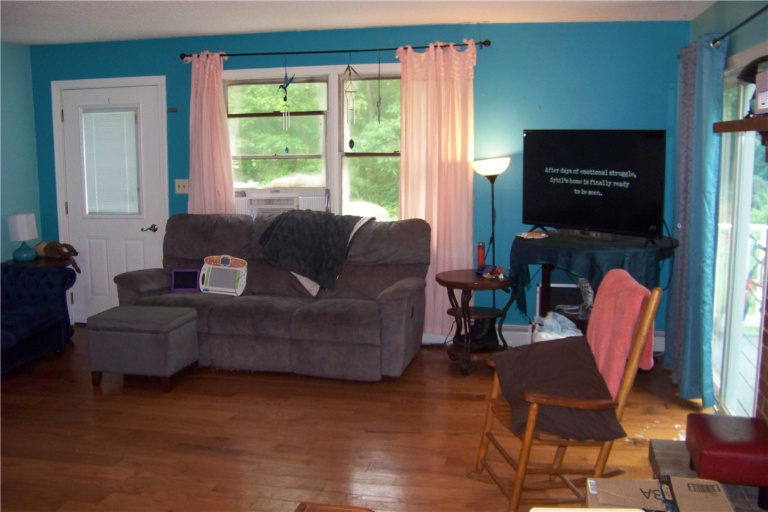 35 East Killingly Road Foster, RI 02825 - Photo 8 of 25