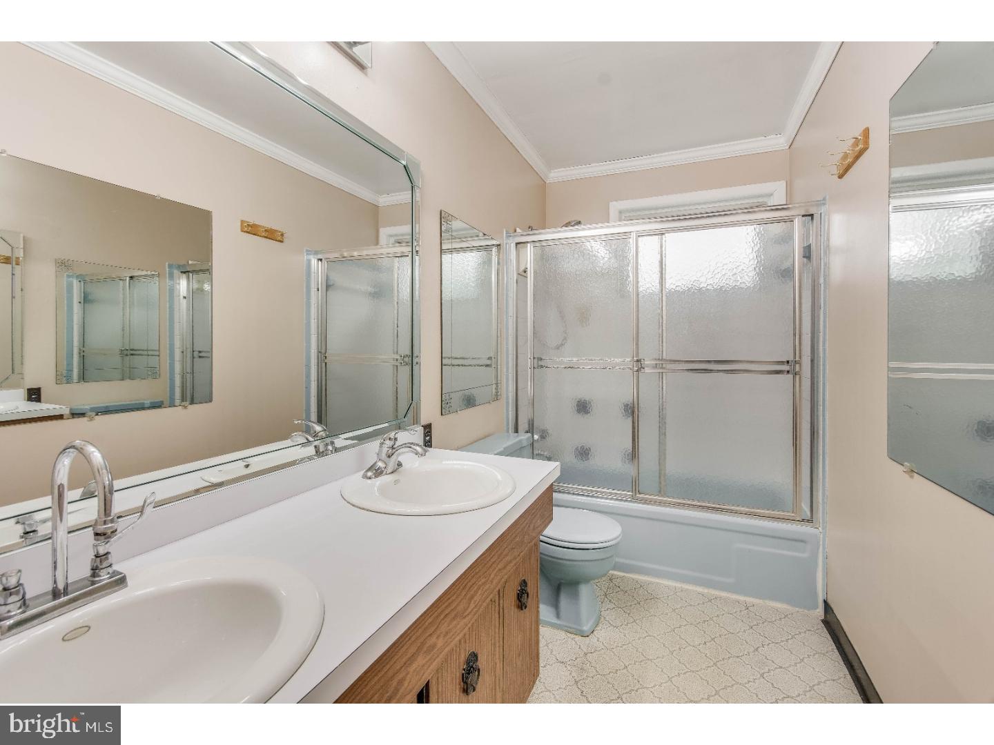 110 Capella Road Sewell, NJ 08080 - Photo 9 of 21 Bathroom