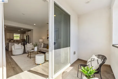 $1,032,000 | 28957 Ashwell Avenue, Hayward, CA 94544