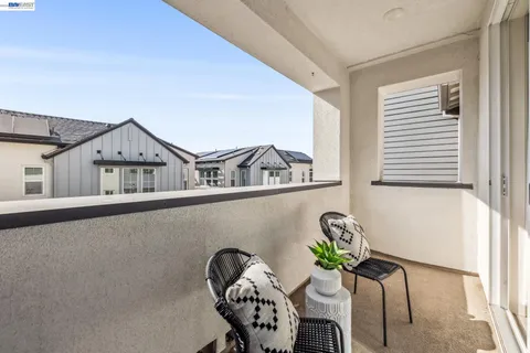 $1,032,000 | 28957 Ashwell Avenue, Hayward, CA 94544