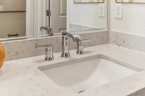 $1,032,000 | 28957 Ashwell Avenue, Hayward, CA 94544