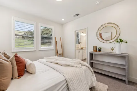 $1,032,000 | 28957 Ashwell Avenue, Hayward, CA 94544