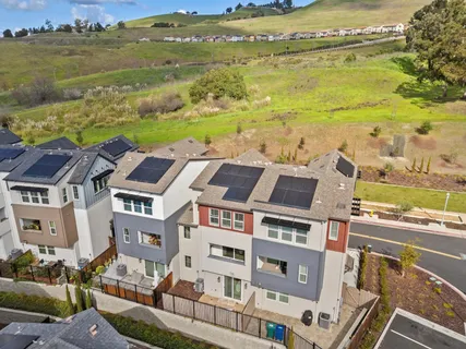 $1,032,000 | 28957 Ashwell Avenue, Hayward, CA 94544