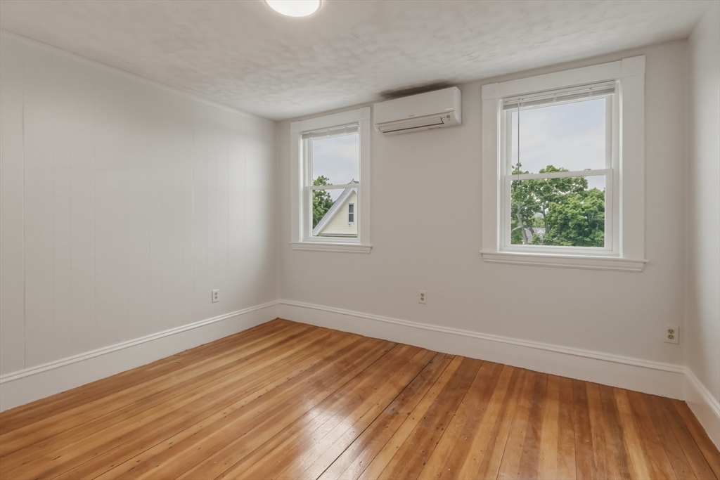 14 Magnolia Square, Unit 3 Boston, MA 02125 - Photo 12 of 20
