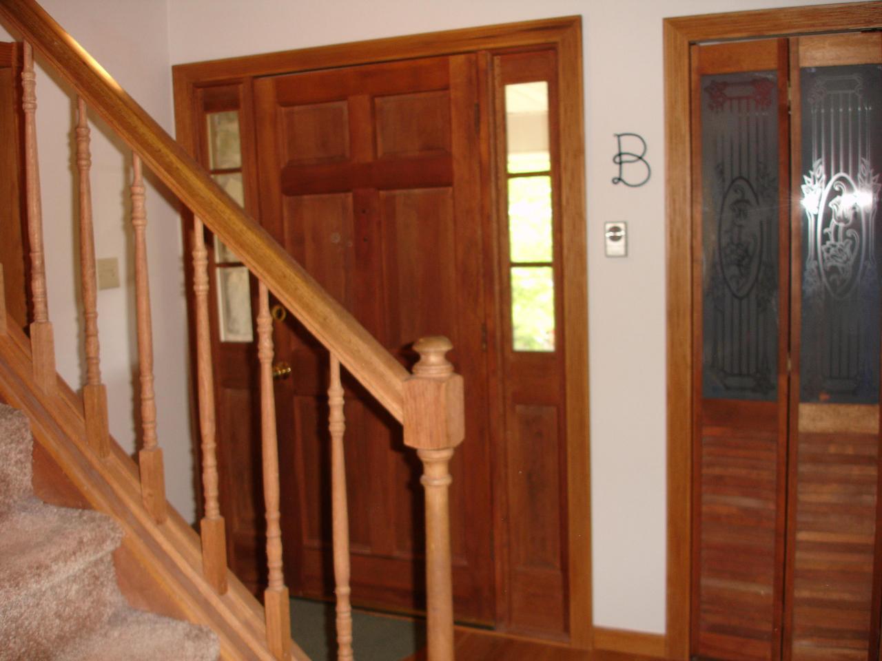 205 Ross Road Tobyhanna, PA 18466 - Photo 15 of 17 Foyer and Front Door